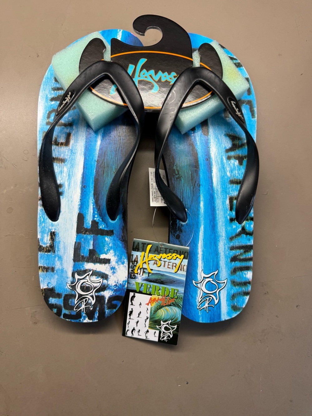 New Limited Edition Havassy Verde Art Flip Flops Thongs Sumer Beach Sizes M,L,XL